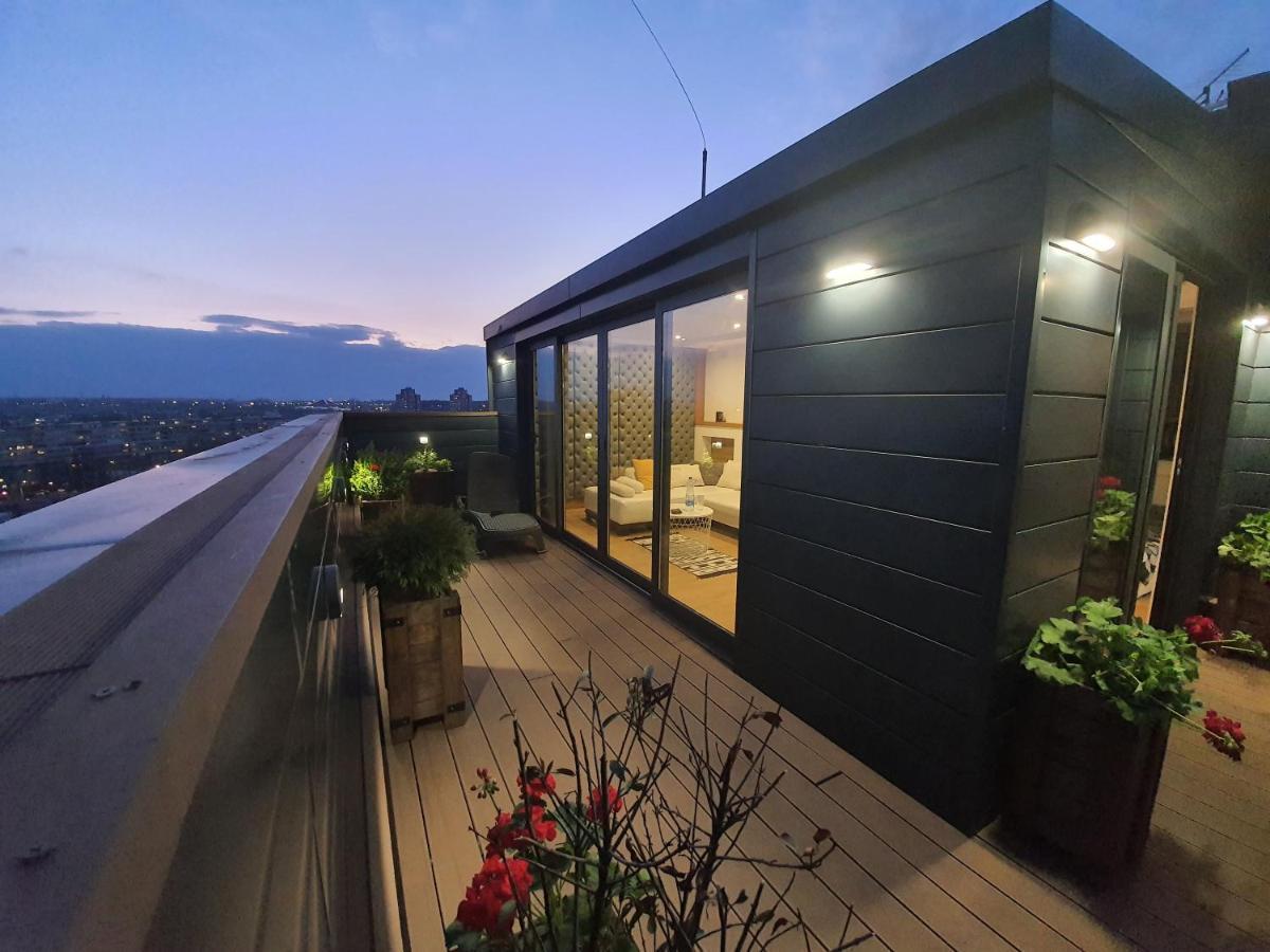 Penthouse Lux Lägenhet Belgrad Exteriör bild
